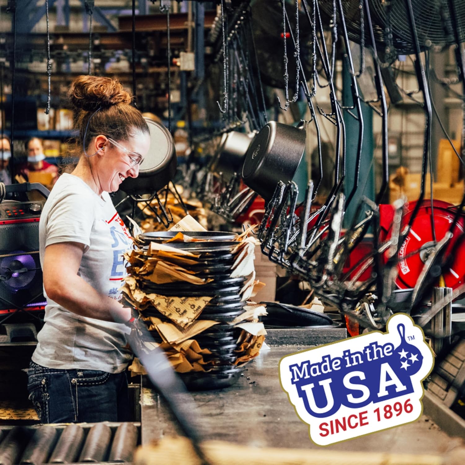 Lodge Cast Iron Baker’s Skillet 10.25 inch - Image 4